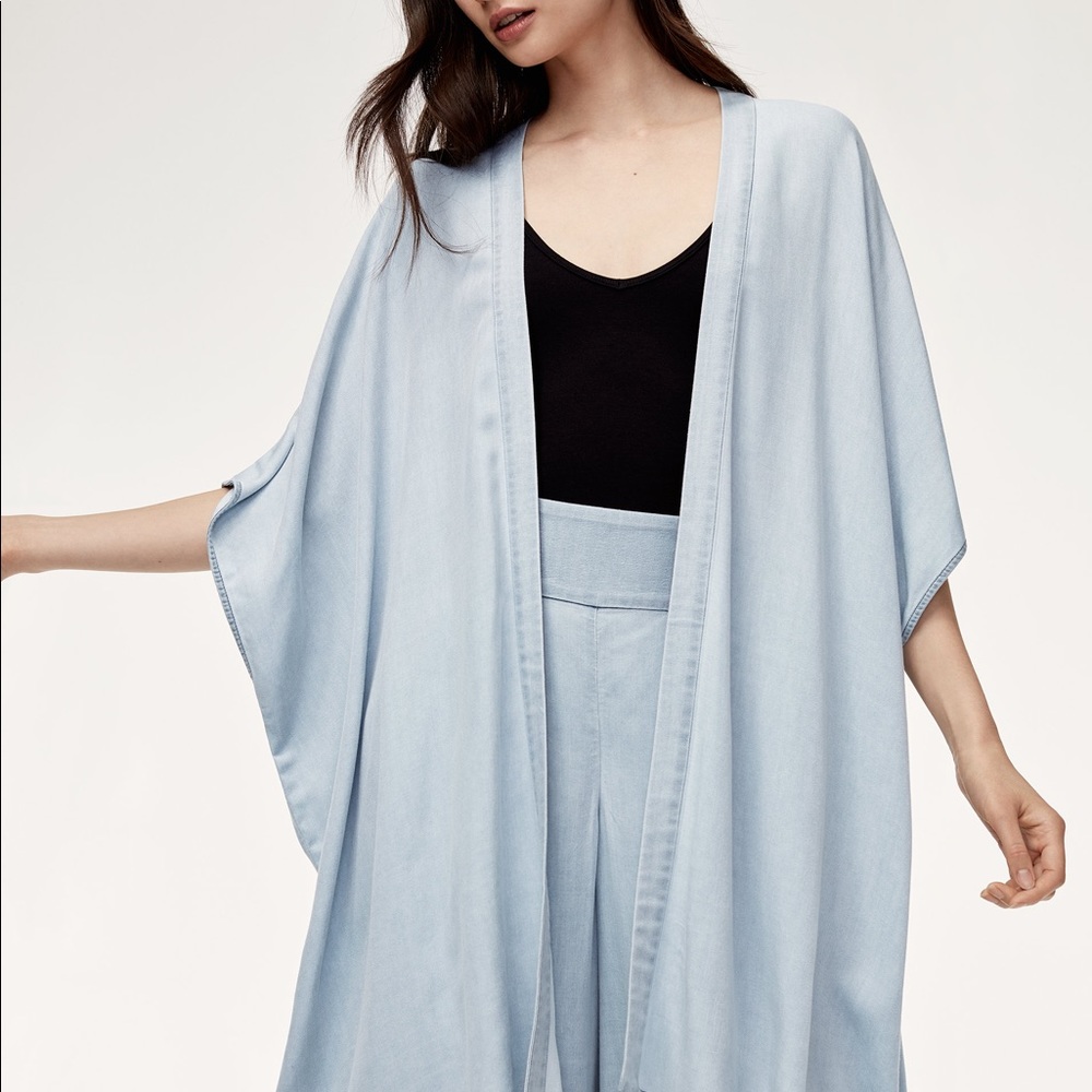 Aritzia Kimono/Cape